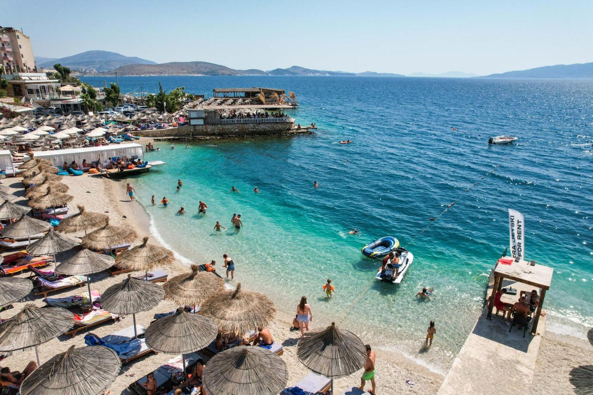 Vila Era Beach Sarandë Exterior foto