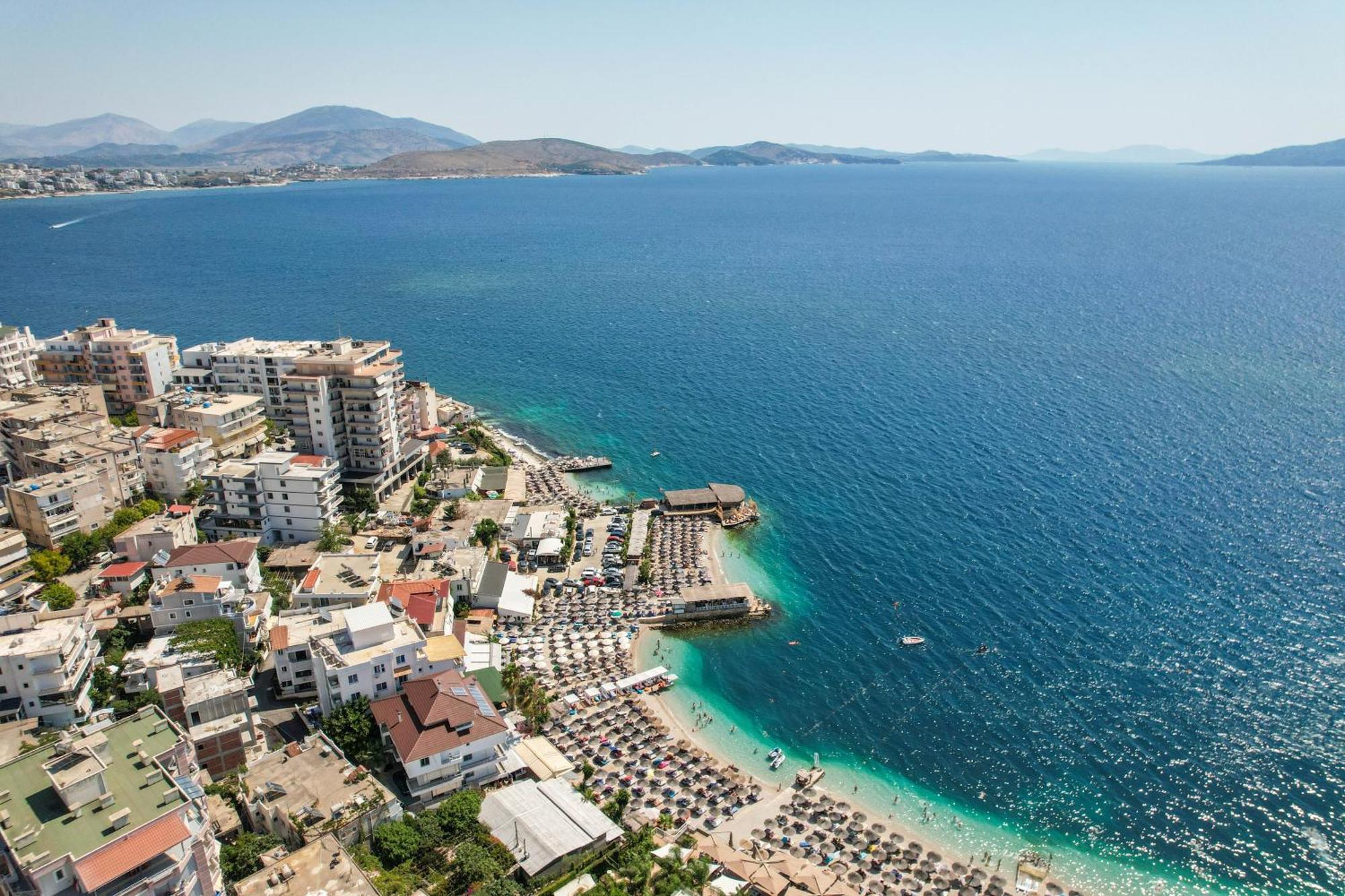 Vila Era Beach Sarandë Exterior foto